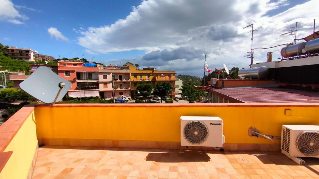 Casa Soprano Da Anita Villa Messina Luaran gambar